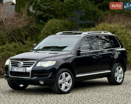 Черный Фольксваген Туарег, объемом двигателя 3 л и пробегом 280 тыс. км за 11700 $, фото 12 на Automoto.ua