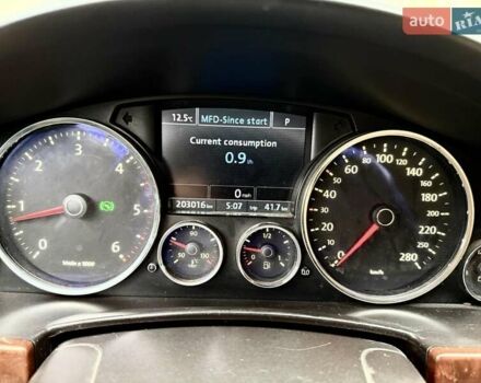 Фольксваген Туарег 2009 в Тячеве на Automoto.ua Черный Фольксваген Туарег, объемом двигателя 3 л и пробегом 200 тыс. км за 11299 $, фото 46 на Automoto.ua