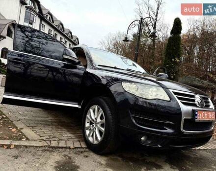 Черный Фольксваген Туарег, объемом двигателя 3 л и пробегом 203 тыс. км за 10999 $, фото 7 на Automoto.ua