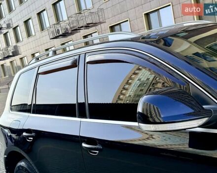 Черный Фольксваген Туарег, объемом двигателя 3.6 л и пробегом 184 тыс. км за 12999 $, фото 7 на Automoto.ua