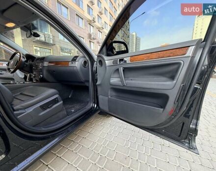 Черный Фольксваген Туарег, объемом двигателя 3.6 л и пробегом 184 тыс. км за 12999 $, фото 33 на Automoto.ua