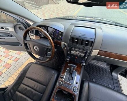 Черный Фольксваген Туарег, объемом двигателя 3.6 л и пробегом 184 тыс. км за 12999 $, фото 41 на Automoto.ua