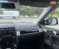 Черный Фольксваген Туарег, объемом двигателя 3 л и пробегом 250 тыс. км за 6999 $, фото 26 на Automoto.ua