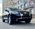 Черный Фольксваген Туарег, объемом двигателя 3.6 л и пробегом 184 тыс. км за 12999 $, фото 2 на Automoto.ua