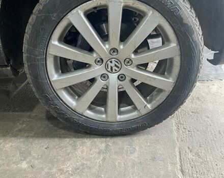 Черный Фольксваген Туарег, объемом двигателя 2.97 л и пробегом 286 тыс. км за 13350 $, фото 6 на Automoto.ua