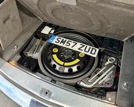 Черный Фольксваген Туарег, объемом двигателя 0 л и пробегом 345 тыс. км за 5300 $, фото 13 на Automoto.ua