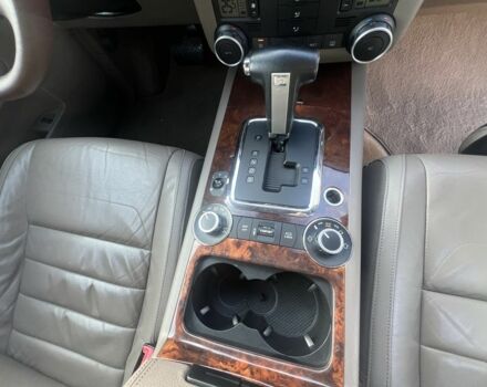 Черный Фольксваген Туарег, объемом двигателя 3 л и пробегом 264 тыс. км за 11799 $, фото 22 на Automoto.ua