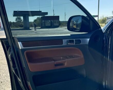 Фольксваген Туарег 2009 в Ровно на Automoto.ua Черный Фольксваген Туарег, объемом двигателя 3 л и пробегом 254 тыс. км за 6800 $, фото 16 на Automoto.ua