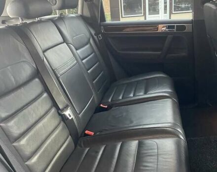 Черный Фольксваген Туарег, объемом двигателя 3.6 л и пробегом 148 тыс. км за 14000 $, фото 16 на Automoto.ua