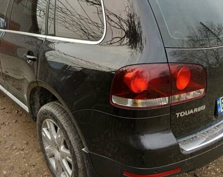 Черный Фольксваген Туарег, объемом двигателя 3.6 л и пробегом 148 тыс. км за 14000 $, фото 3 на Automoto.ua