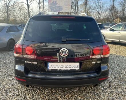 Черный Фольксваген Туарег, объемом двигателя 3 л и пробегом 264 тыс. км за 11799 $, фото 3 на Automoto.ua