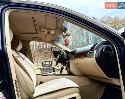 Черный Фольксваген Туарег, объемом двигателя 3 л и пробегом 203 тыс. км за 10999 $, фото 3 на Automoto.ua