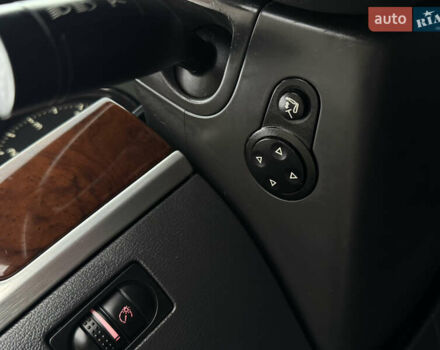 Черный Фольксваген Туарег, объемом двигателя 3 л и пробегом 280 тыс. км за 11700 $, фото 32 на Automoto.ua