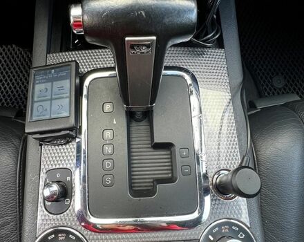 Черный Фольксваген Туарег, объемом двигателя 3 л и пробегом 325 тыс. км за 13000 $, фото 6 на Automoto.ua