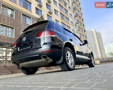 Черный Фольксваген Туарег, объемом двигателя 3.6 л и пробегом 184 тыс. км за 12999 $, фото 12 на Automoto.ua