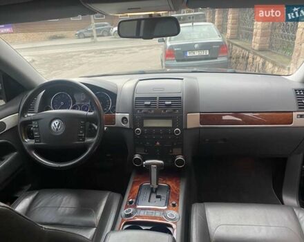 Черный Фольксваген Туарег, объемом двигателя 3.6 л и пробегом 148 тыс. км за 14000 $, фото 19 на Automoto.ua