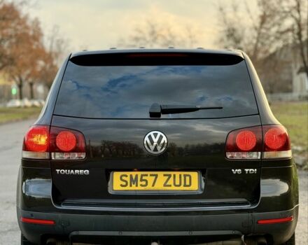 Черный Фольксваген Туарег, объемом двигателя 0 л и пробегом 345 тыс. км за 5300 $, фото 2 на Automoto.ua