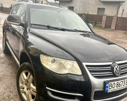 Черный Фольксваген Туарег, объемом двигателя 2.97 л и пробегом 308 тыс. км за 12500 $, фото 1 на Automoto.ua
