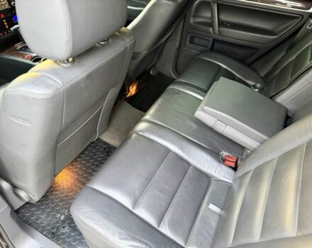 Черный Фольксваген Туарег, объемом двигателя 0 л и пробегом 345 тыс. км за 5300 $, фото 10 на Automoto.ua