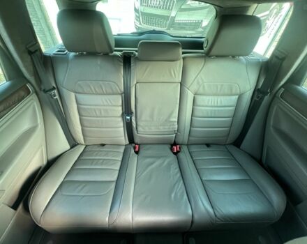 Черный Фольксваген Туарег, объемом двигателя 3 л и пробегом 264 тыс. км за 11799 $, фото 21 на Automoto.ua