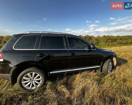 Чорний Фольксваген Туарег, об'ємом двигуна 2.97 л та пробігом 284 тис. км за 12000 $, фото 4 на Automoto.ua
