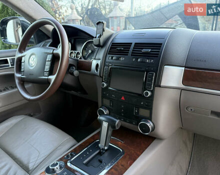 Фольксваген Туарег 2009 в Коломые на Automoto.ua Черный Фольксваген Туарег, объемом двигателя 2.97 л и пробегом 265 тыс. км за 11350 $, фото 46 на Automoto.ua