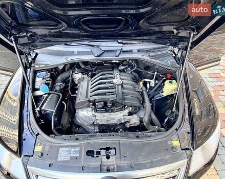 Черный Фольксваген Туарег, объемом двигателя 3.6 л и пробегом 184 тыс. км за 12999 $, фото 95 на Automoto.ua