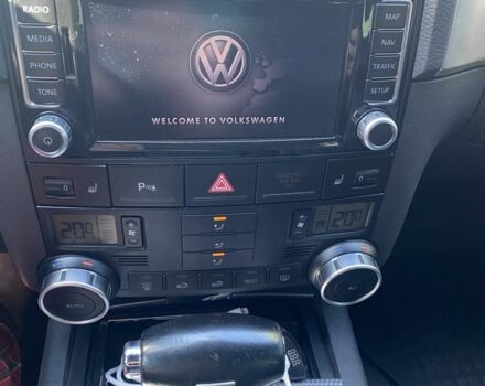 Черный Фольксваген Туарег, объемом двигателя 3 л и пробегом 290 тыс. км за 13350 $, фото 3 на Automoto.ua