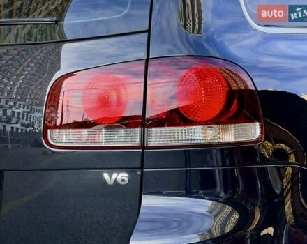 Черный Фольксваген Туарег, объемом двигателя 3.6 л и пробегом 184 тыс. км за 12999 $, фото 102 на Automoto.ua