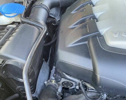 Черный Фольксваген Туарег, объемом двигателя 3 л и пробегом 290 тыс. км за 13350 $, фото 16 на Automoto.ua