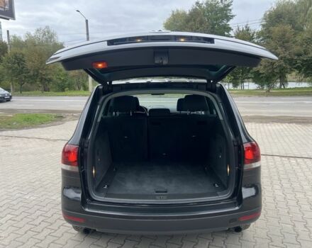 Чорний Фольксваген Туарег, об'ємом двигуна 3 л та пробігом 250 тис. км за 6999 $, фото 22 на Automoto.ua