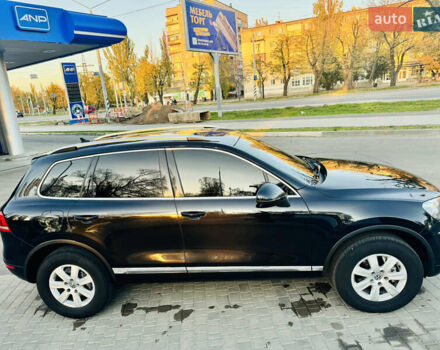 Черный Фольксваген Туарег, объемом двигателя 2.97 л и пробегом 400 тыс. км за 16000 $, фото 22 на Automoto.ua