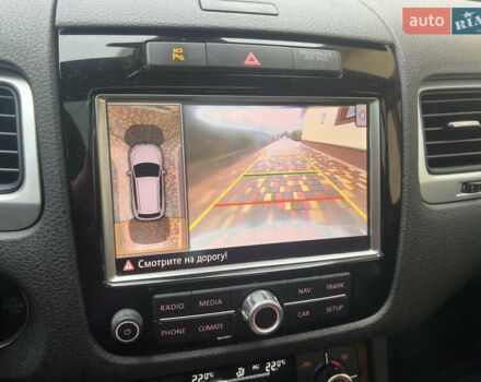 Черный Фольксваген Туарег, объемом двигателя 2.97 л и пробегом 267 тыс. км за 18700 $, фото 40 на Automoto.ua