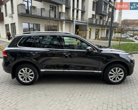 Черный Фольксваген Туарег, объемом двигателя 2.97 л и пробегом 356 тыс. км за 15900 $, фото 4 на Automoto.ua