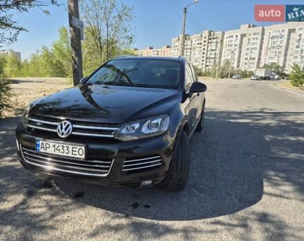 Черный Фольксваген Туарег, объемом двигателя 2.97 л и пробегом 300 тыс. км за 18800 $, фото 2 на Automoto.ua