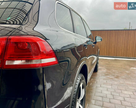 Чорний Фольксваген Туарег, об'ємом двигуна 2.97 л та пробігом 257 тис. км за 15800 $, фото 13 на Automoto.ua