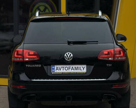 Черный Фольксваген Туарег, объемом двигателя 2.97 л и пробегом 301 тыс. км за 15300 $, фото 3 на Automoto.ua