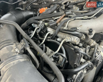 Черный Фольксваген Туарег, объемом двигателя 2.97 л и пробегом 267 тыс. км за 18700 $, фото 47 на Automoto.ua