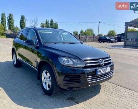 Фольксваген Туарег 2010 в Ровно на Automoto.ua Черный Фольксваген Туарег, объемом двигателя 2.97 л и пробегом 390 тыс. км за 15500 $, фото 4 на Automoto.ua