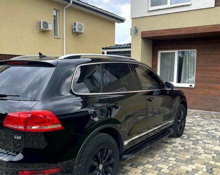 Фольксваген Туарег 2010 в Киеве на Automoto.ua Черный Фольксваген Туарег, объемом двигателя 3 л и пробегом 299 тыс. км за 17900 $, фото 3 на Automoto.ua