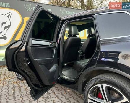 Черный Фольксваген Туарег, объемом двигателя 2.97 л и пробегом 298 тыс. км за 18900 $, фото 25 на Automoto.ua