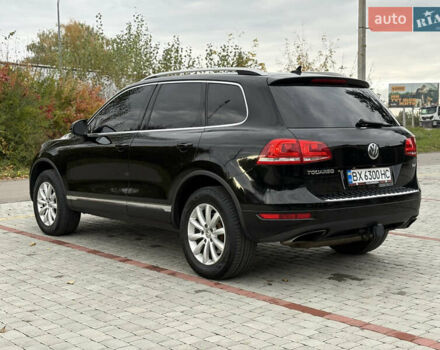 Фольксваген Туарег 2010 в Староконстантинов на Automoto.ua Черный Фольксваген Туарег, объемом двигателя 3 л и пробегом 150 тыс. км за 17800 $, фото 6 на Automoto.ua