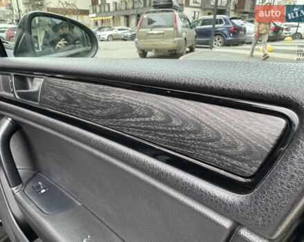 Черный Фольксваген Туарег, объемом двигателя 2.97 л и пробегом 356 тыс. км за 15900 $, фото 20 на Automoto.ua