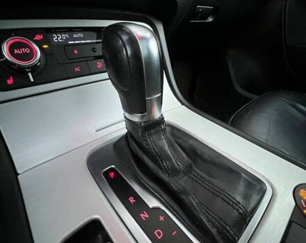 Черный Фольксваген Туарег, объемом двигателя 2.97 л и пробегом 298 тыс. км за 18900 $, фото 21 на Automoto.ua