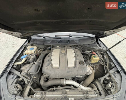 Фольксваген Туарег 2010 в Староконстантинов на Automoto.ua Черный Фольксваген Туарег, объемом двигателя 3 л и пробегом 150 тыс. км за 17800 $, фото 34 на Automoto.ua