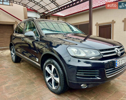 Черный Фольксваген Туарег, объемом двигателя 2.97 л и пробегом 257 тыс. км за 15800 $, фото 2 на Automoto.ua