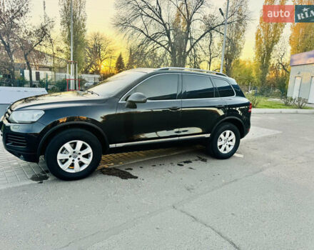 Черный Фольксваген Туарег, объемом двигателя 2.97 л и пробегом 400 тыс. км за 16000 $, фото 20 на Automoto.ua
