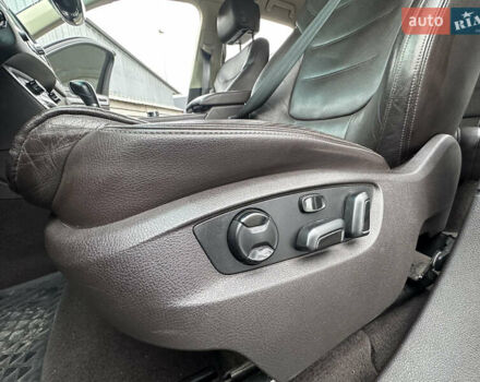 Чорний Фольксваген Туарег, об'ємом двигуна 3 л та пробігом 130 тис. км за 16900 $, фото 39 на Automoto.ua