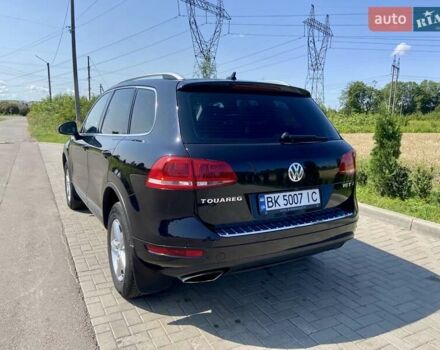 Фольксваген Туарег 2010 в Ровно на Automoto.ua Черный Фольксваген Туарег, объемом двигателя 2.97 л и пробегом 390 тыс. км за 15500 $, фото 22 на Automoto.ua