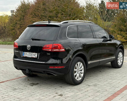 Чорний Фольксваген Туарег, об'ємом двигуна 3 л та пробігом 150 тис. км за 17500 $, фото 4 на Automoto.ua